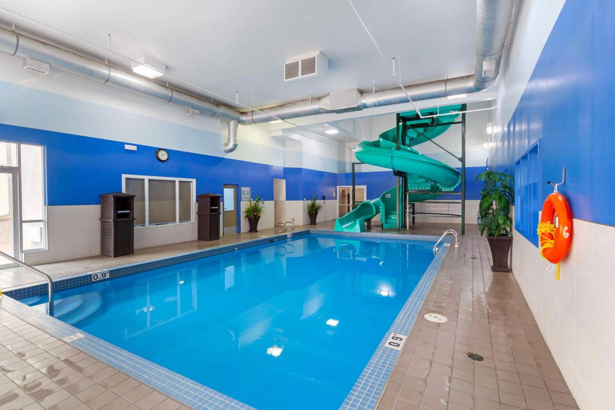 Best Western High Road Inn Эдсон Экстерьер фото