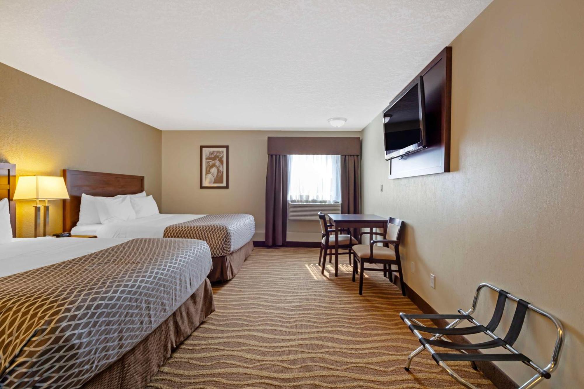 Best Western High Road Inn Эдсон Экстерьер фото