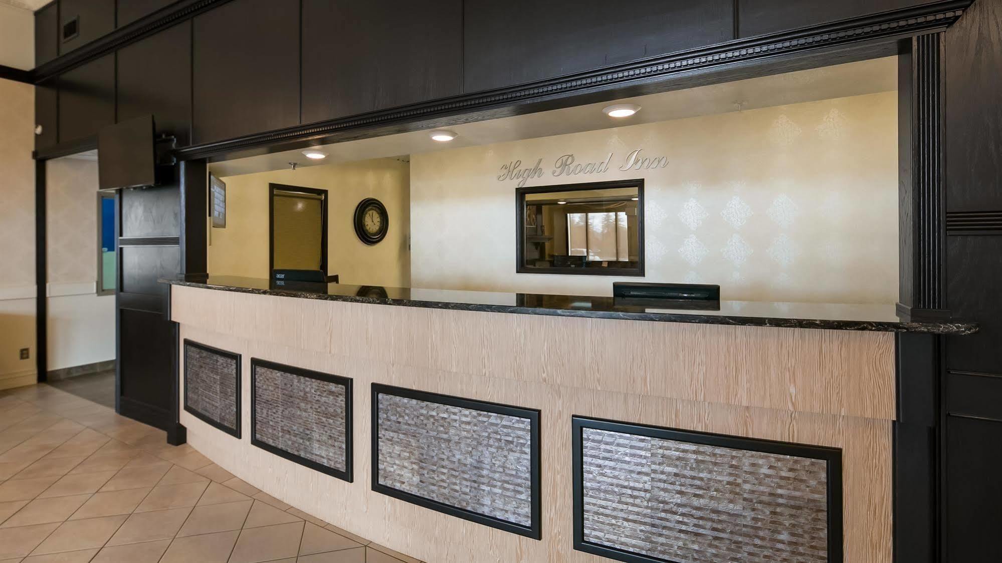 Best Western High Road Inn Эдсон Экстерьер фото
